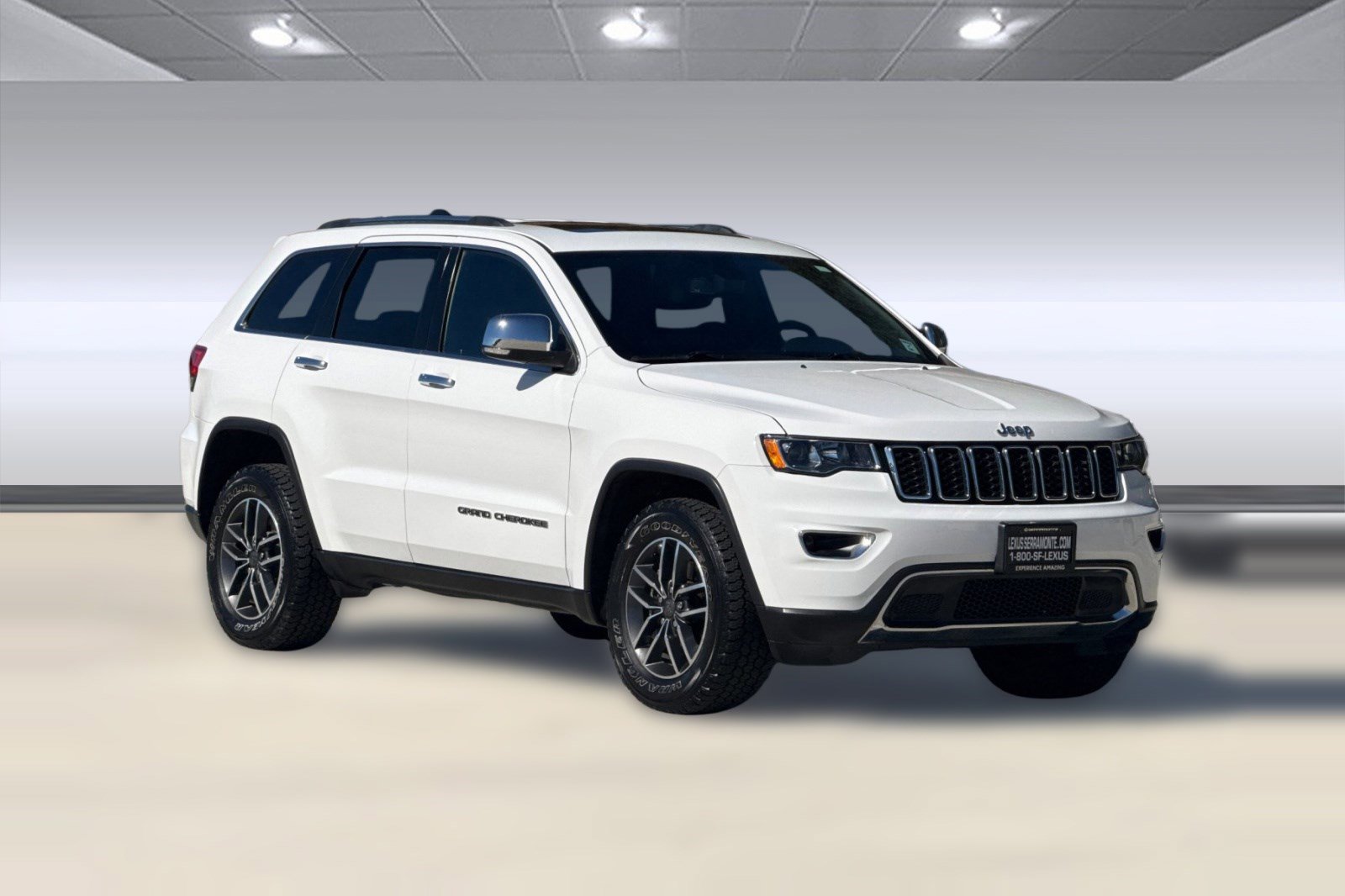 Used 2019 Jeep Grand Cherokee Limited image 6