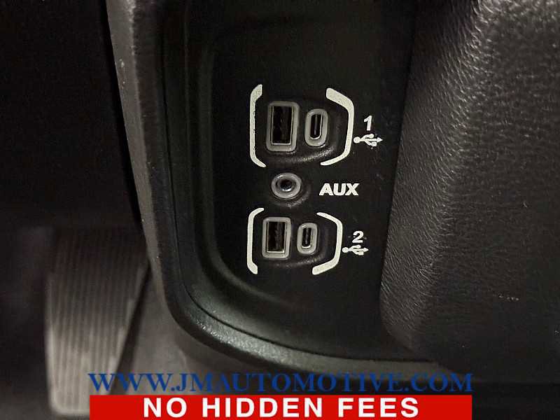 Used 2021 RAM 2500 Big Horn image 40