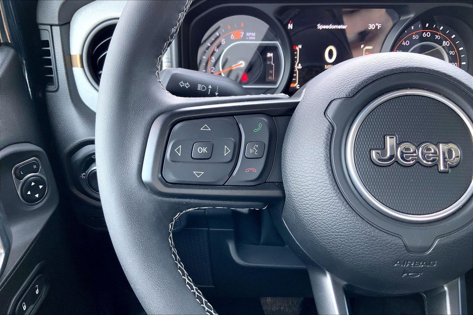 Certified 2025 Jeep Wrangler Sport image 20