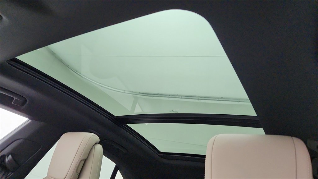 New 2025 Porsche Macan 4S Electric image 36