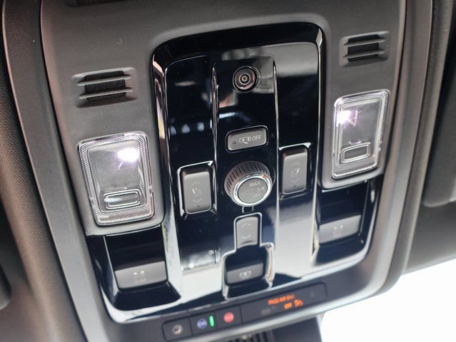 New 2026 GMC Yukon Elevation w/ Elevation Premium Package AWD/4WD image 34