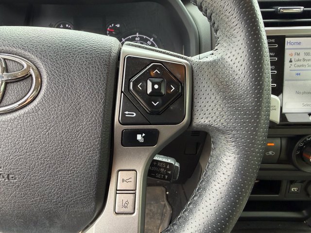 Used 2020 Toyota 4Runner SR5 Premium image 11