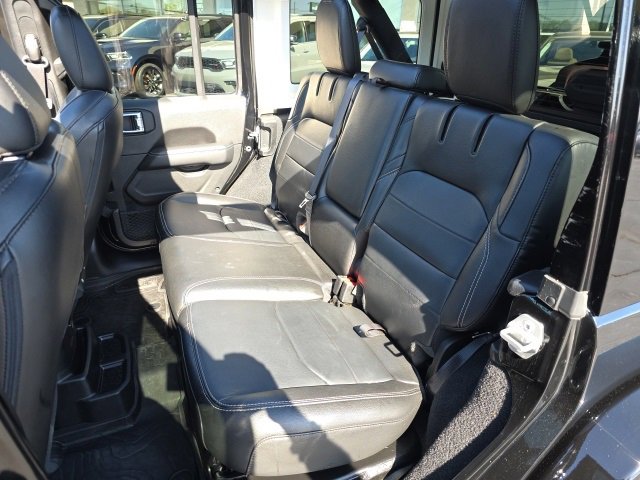 Used 2023 Jeep Wrangler Unlimited Sahara w/ Cold Weather Group image 37