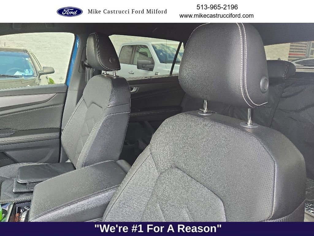 Used 2024 Volkswagen Atlas Cross Sport SE AWD/4WD image 10