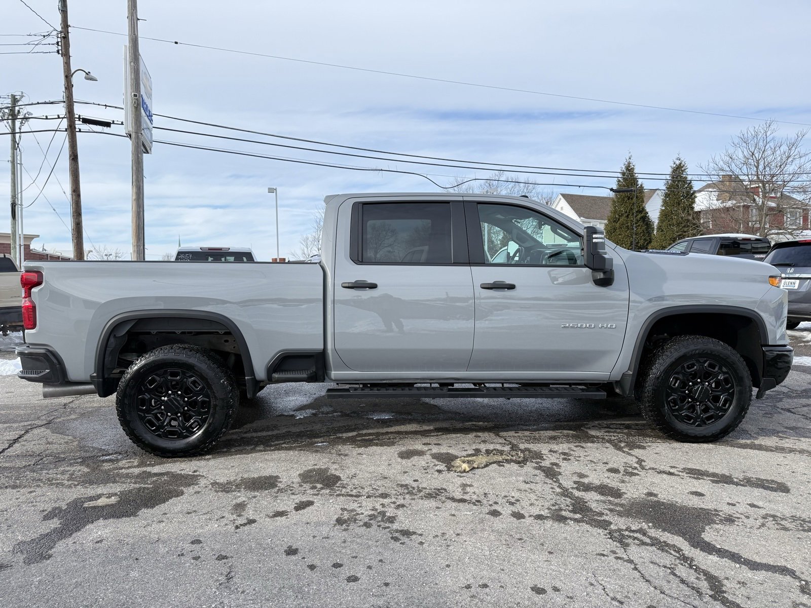 Used 2025 Chevrolet Silverado 2500 Custom w/ Custom Value Package image 10
