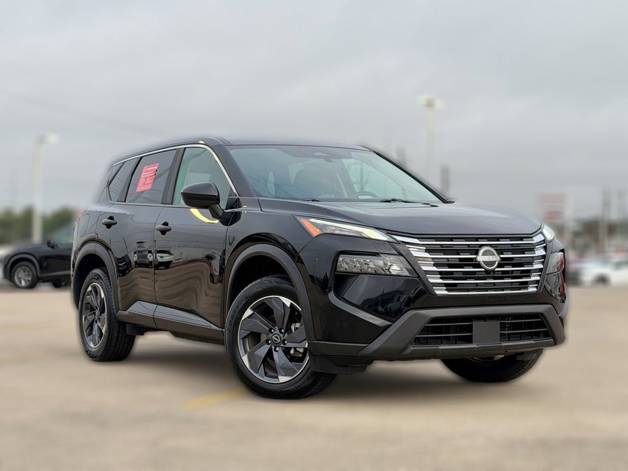 Certified 2025 Nissan Rogue SV FWD image 2