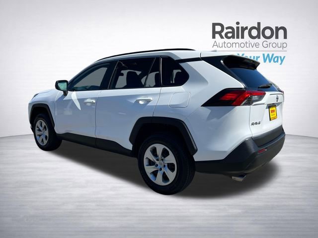 Used 2021 Toyota RAV4 LE FWD image 6