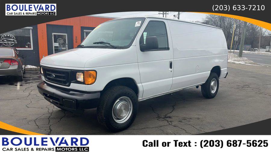 Used 2006 Ford E-350 and Econoline 350 Super Duty image 2