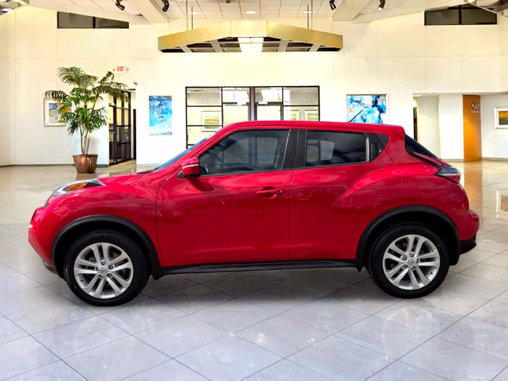 Used 2016 Nissan Juke S FWD image 8