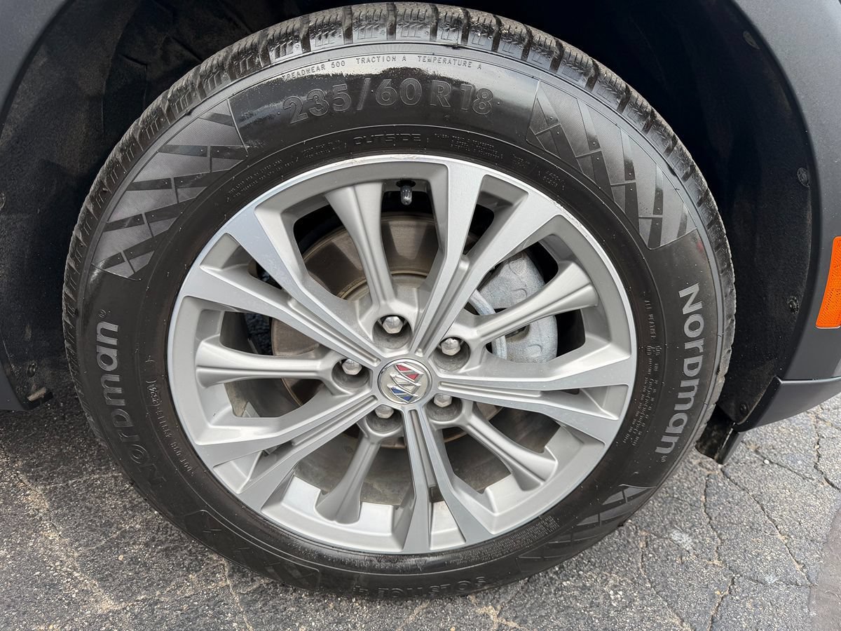 Used 2022 Buick Envision Preferred w/ Safety Package FWD image 33