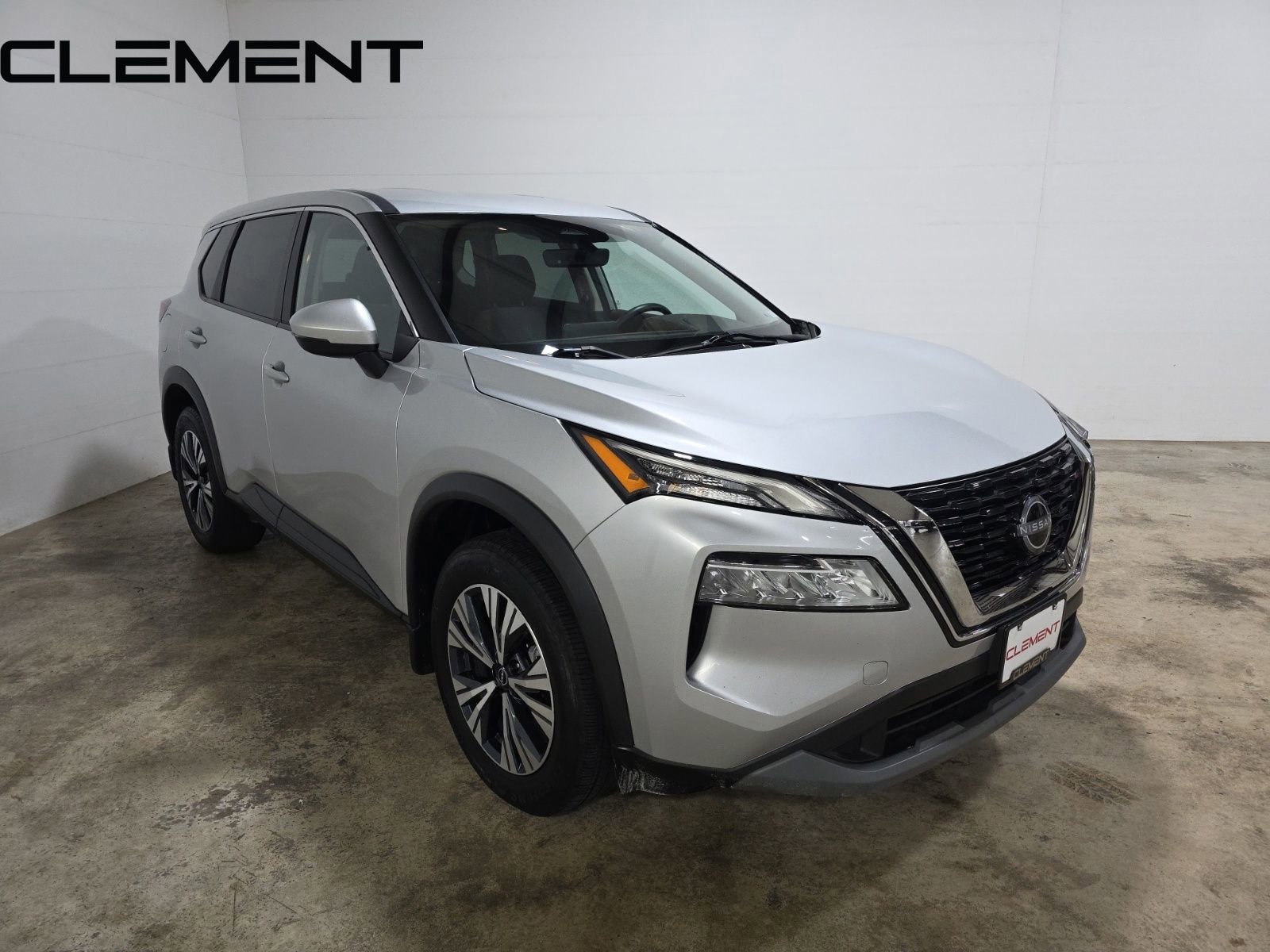 Used 2022 Nissan Rogue SV image 5
