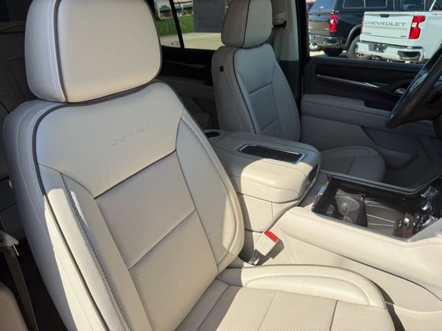 Used 2022 GMC Yukon Denali AWD/4WD image 29