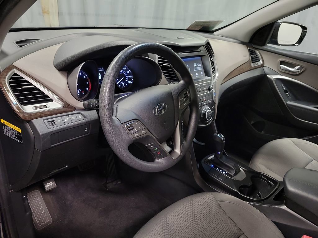 Used 2017 Hyundai Santa Fe Sport image 14