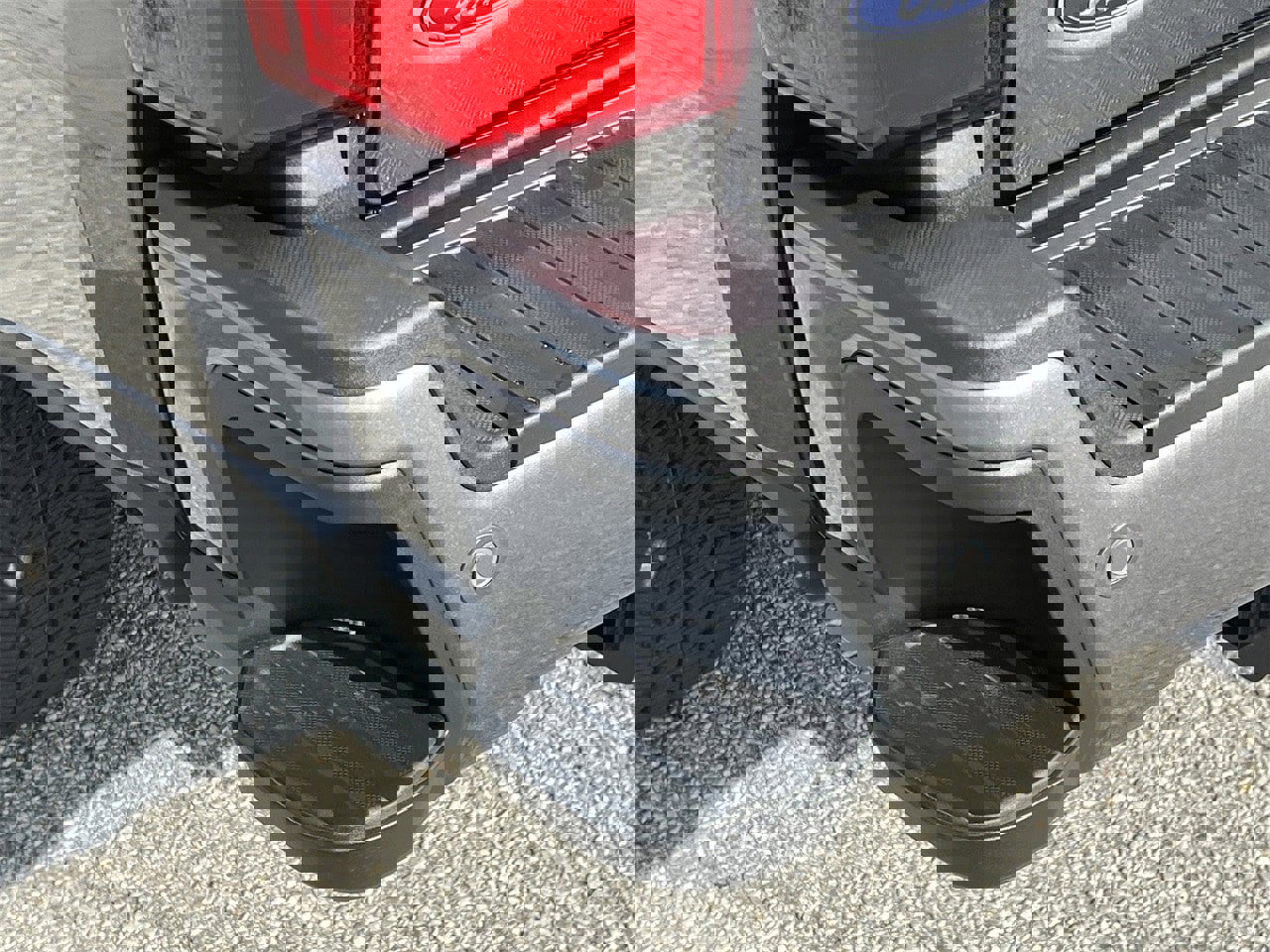 New 2026 Ford F250 Platinum image 32