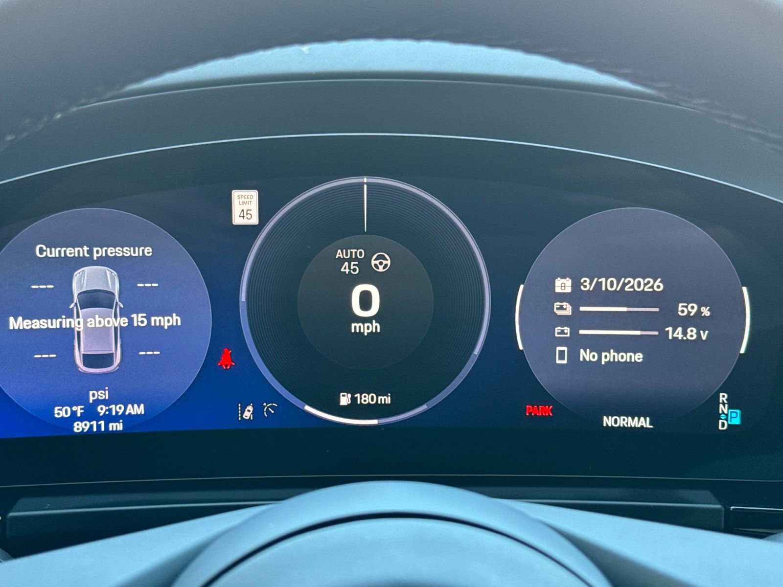 Used 2025 Porsche Macan 4 Electric image 31