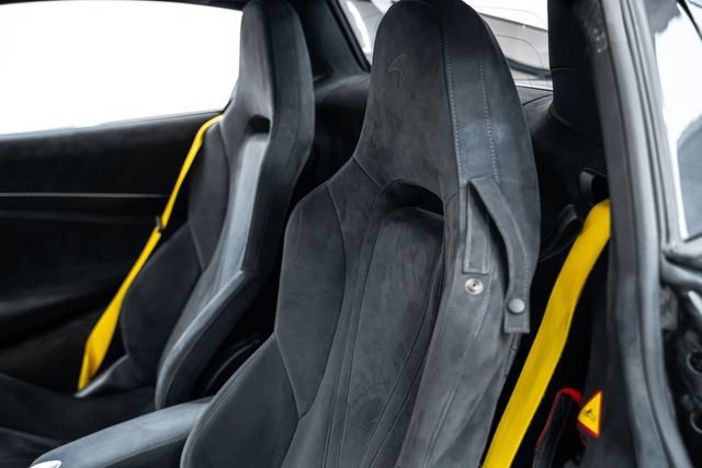 Used 2020 McLaren 720S Spider RWD image 23