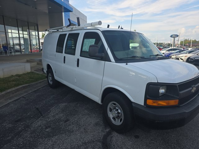 Used 2011 Chevrolet Express 2500 image 7