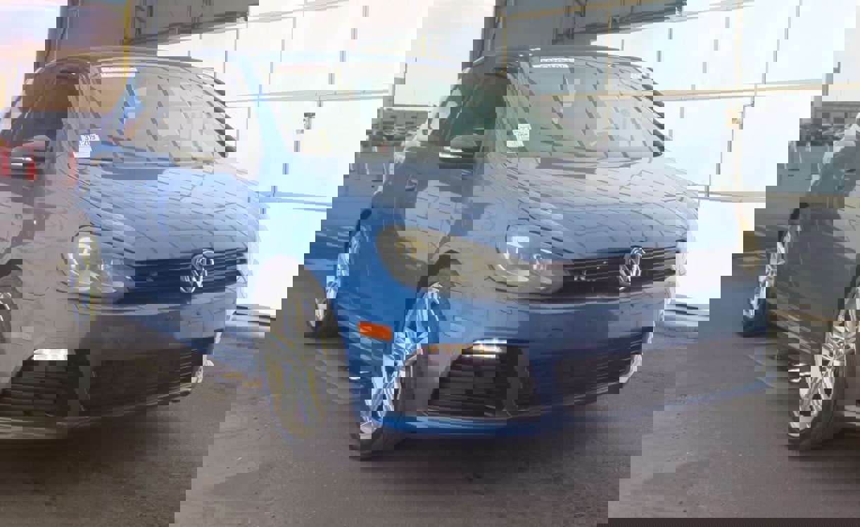 Used 2012 Volkswagen Golf R 2-Door image 11