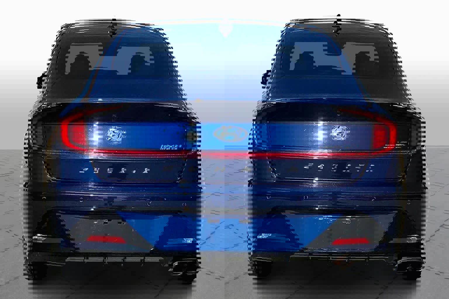 Used 2020 Hyundai Sonata Limited w/ Cargo Package image 5