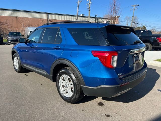 Used 2022 Ford Explorer XLT w/ Equipment Group 202A image 7