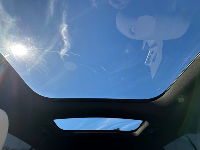 Certified 2022 Mercedes-Benz GLB 250 4MATIC image 15