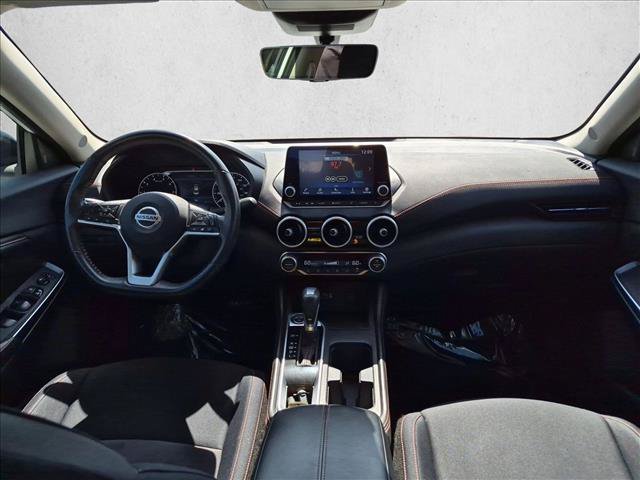 Used 2022 Nissan Sentra SR w/ Lighting Package FWD image 16