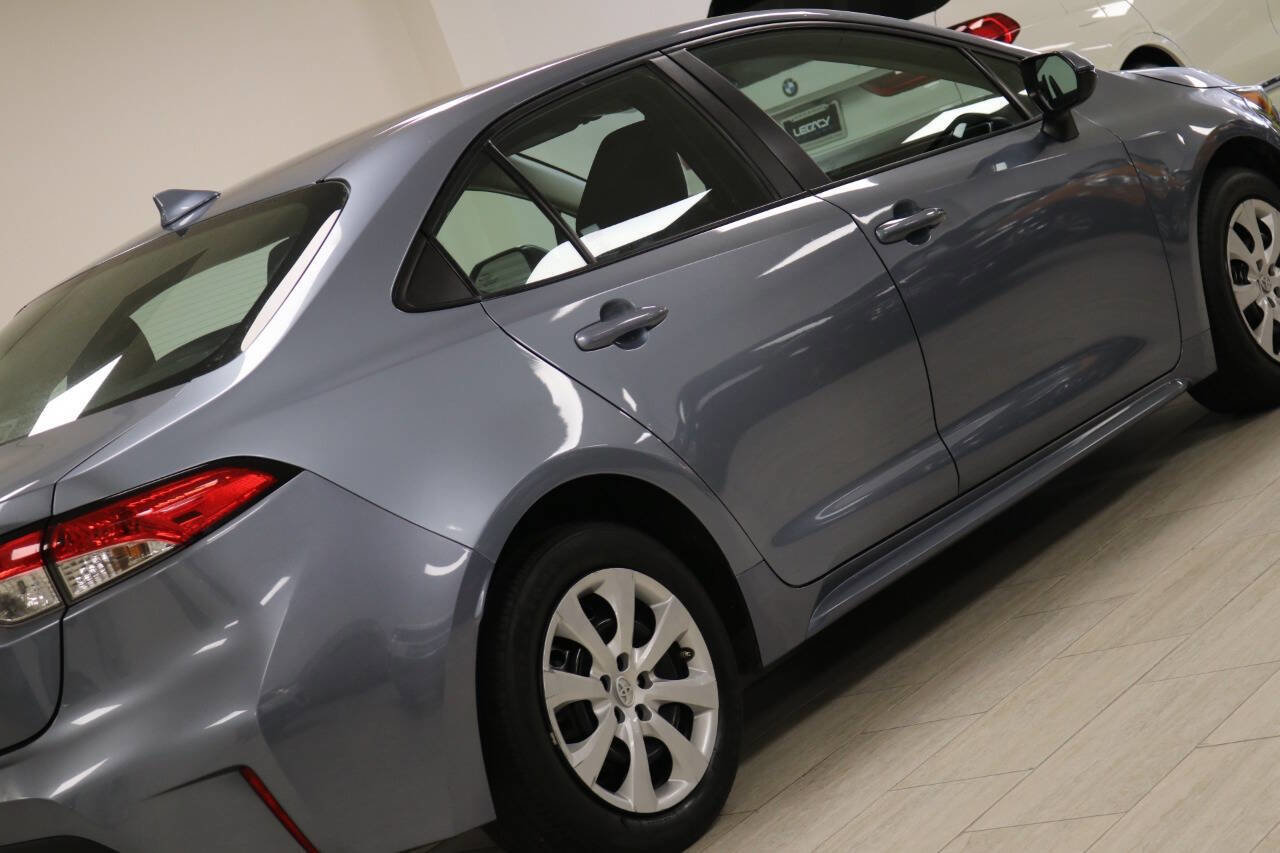 Used 2022 Toyota Corolla LE image 87