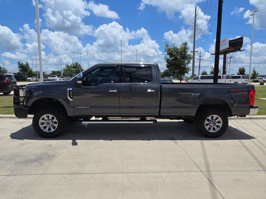Used 2019 Ford F350 XLT w/ XLT Premium Package AWD/4WD image 5