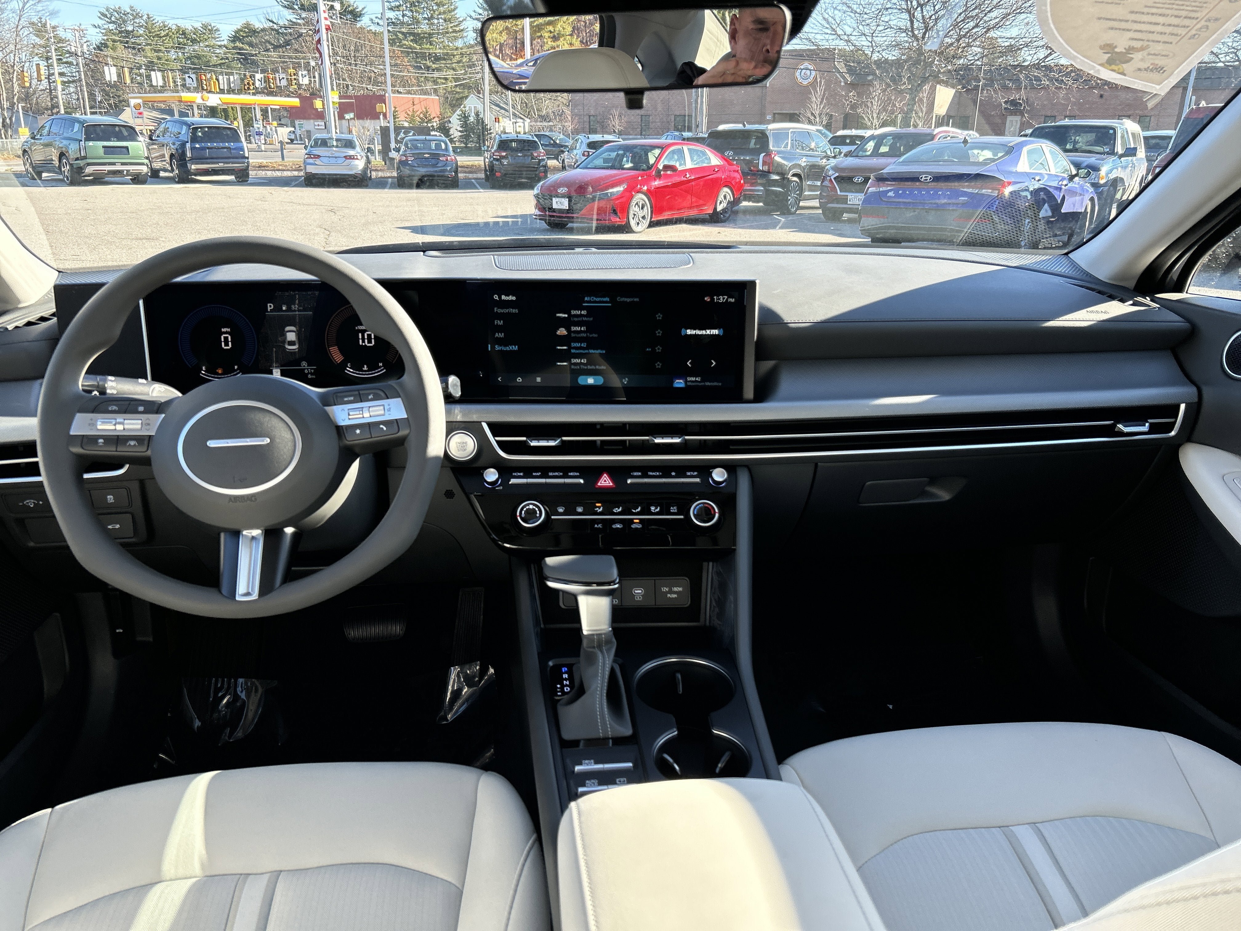 New 2026 Hyundai Sonata SE FWD image 3