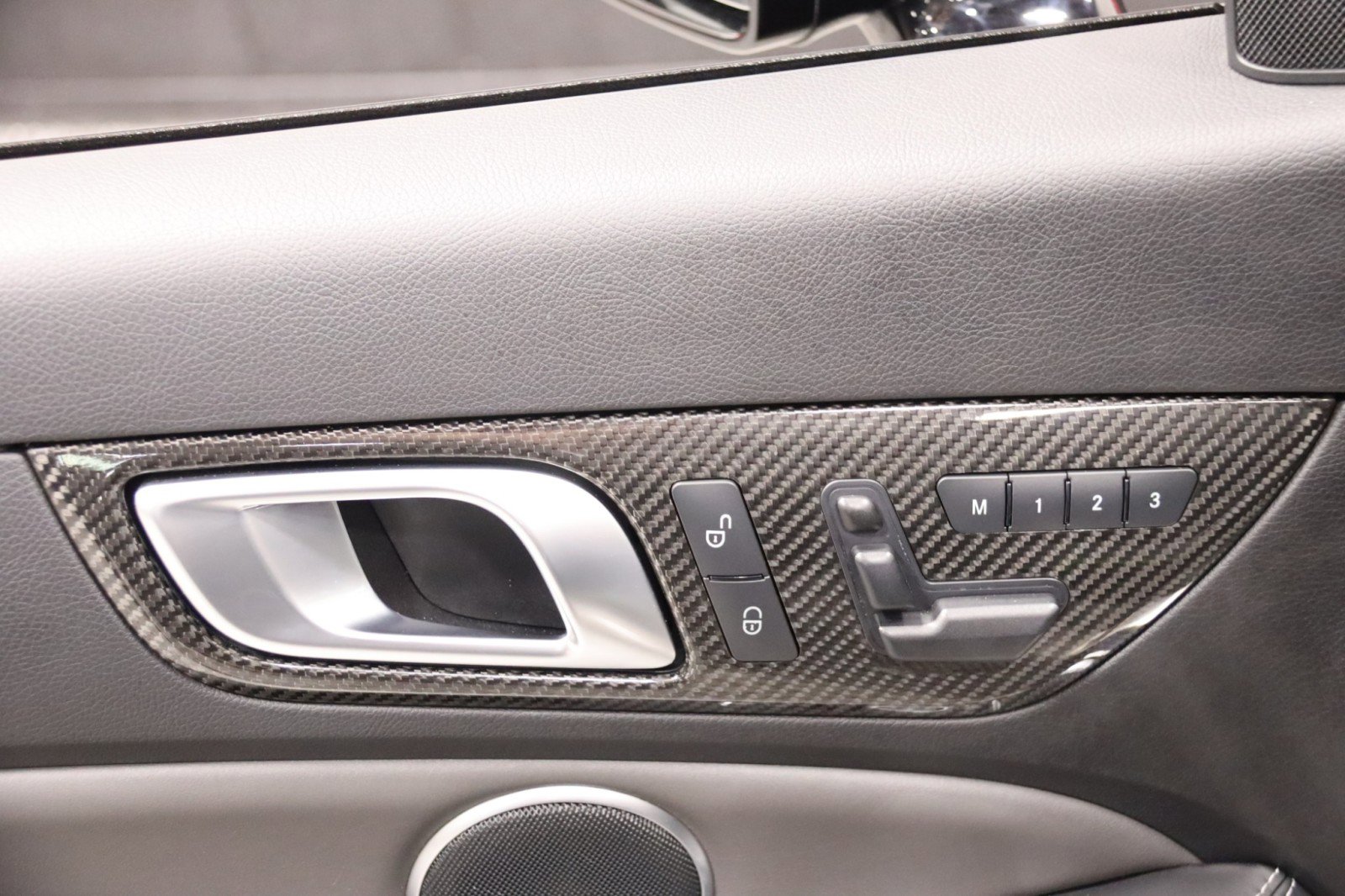 Used 2015 Mercedes-Benz SLK 55 AMG image 58