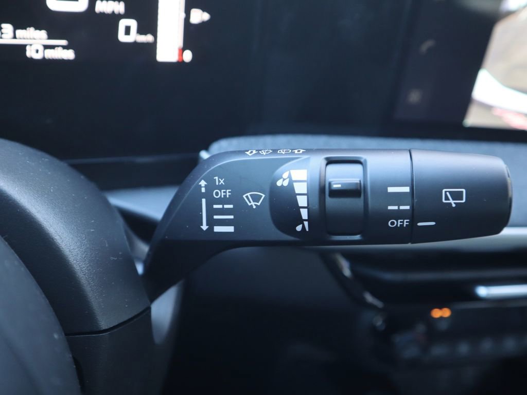 New 2026 Nissan Kicks SV w/ Cold Weather Package image 18