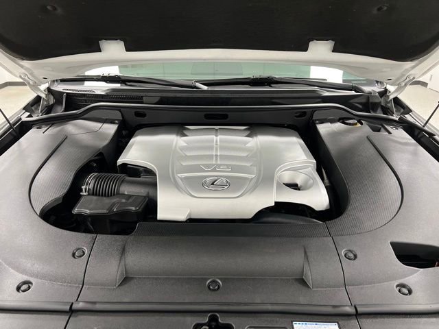 Used 2015 Lexus LX 570 4WD w/ Luxury Package image 62