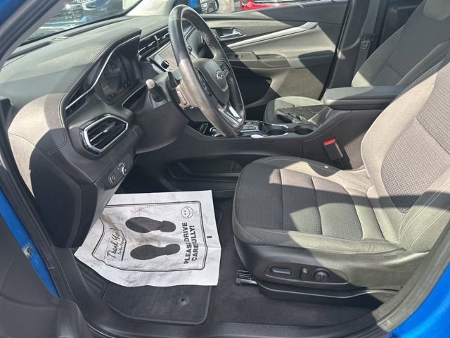 Used 2022 Chevrolet Bolt EUV LT w/ Comfort Package image 12