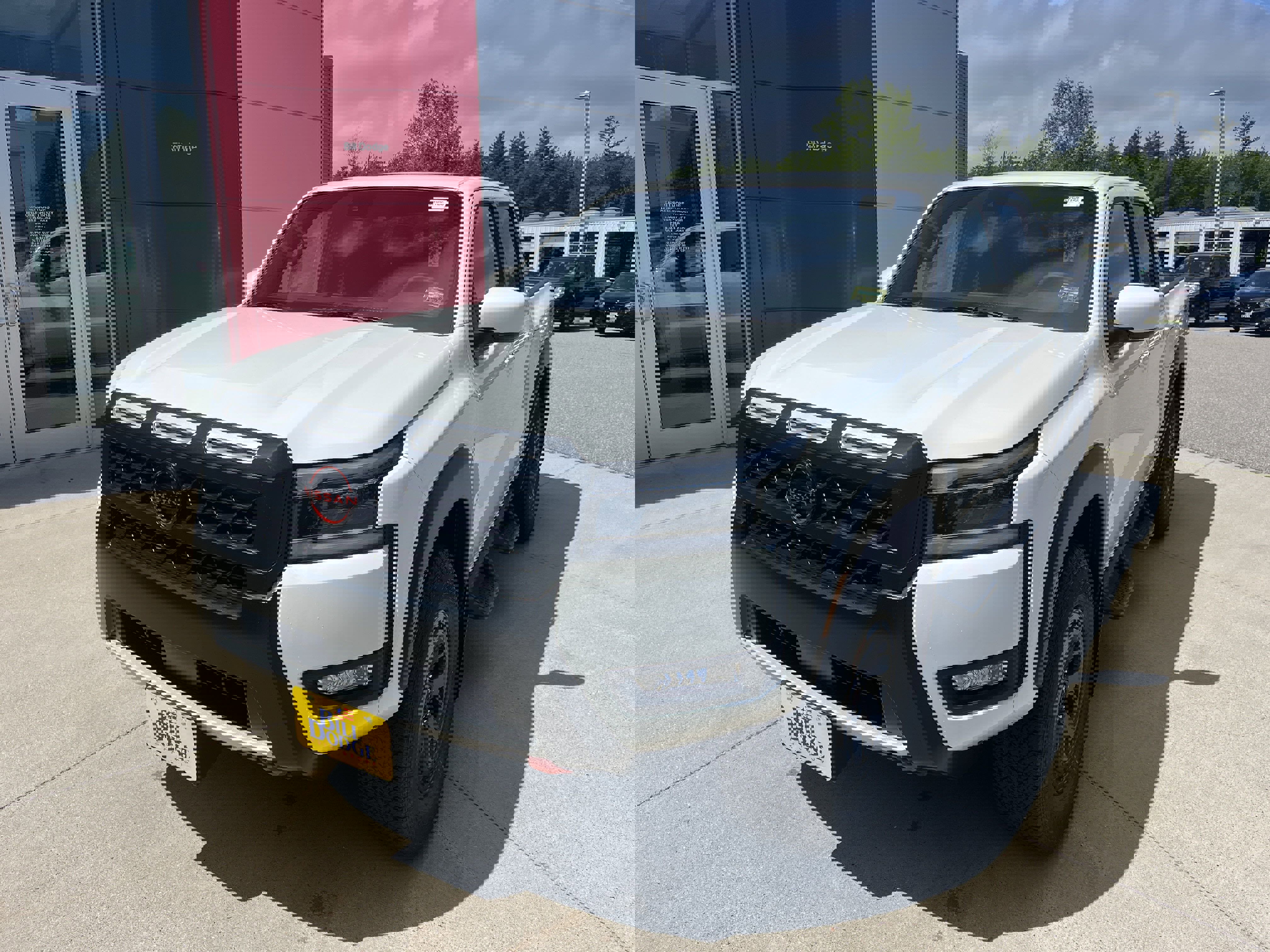 New 2025 Nissan Frontier PRO-4X image 1