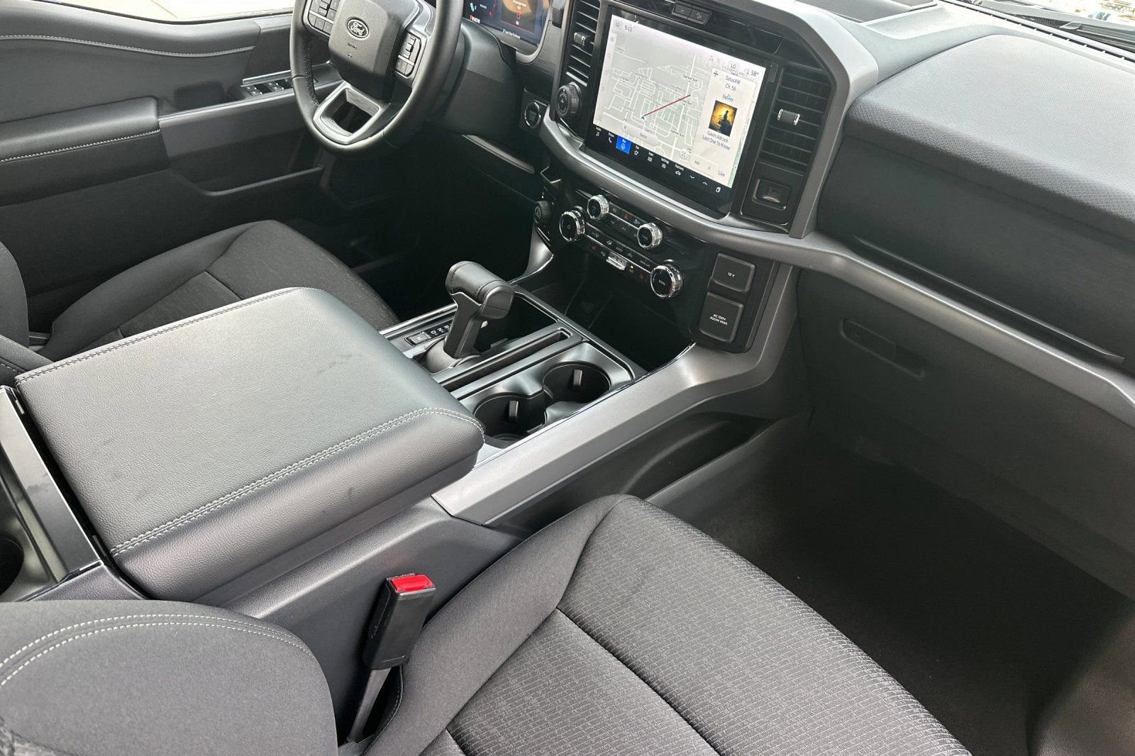 New 2025 Ford F150 XLT w/ Equipment Group 302A MID image 15