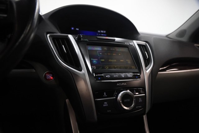 Used 2016 Acura TLX FWD image 26