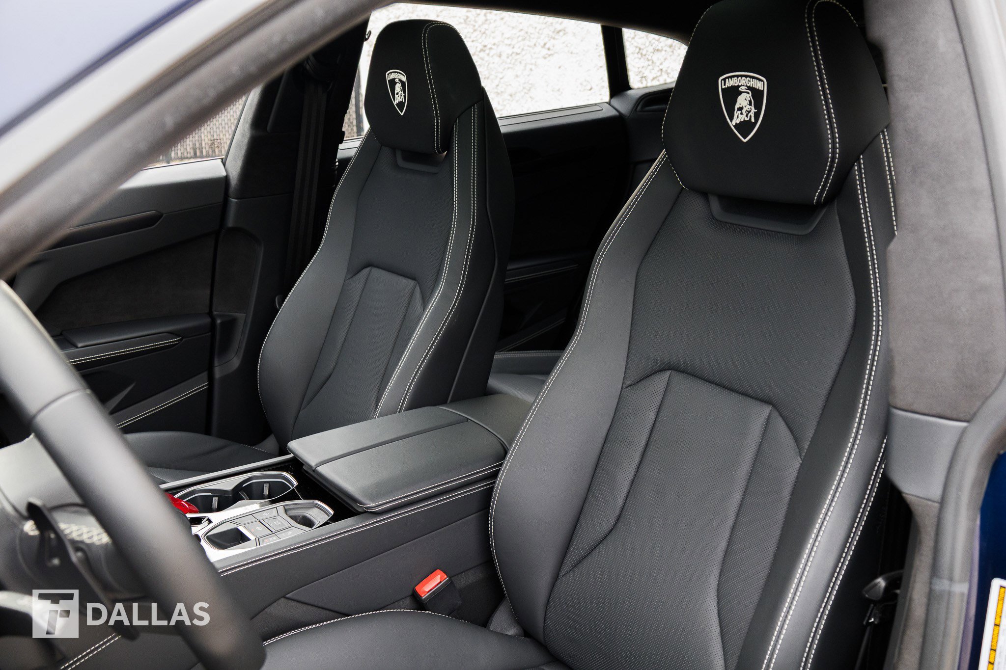 Used 2024 Lamborghini Urus S image 23