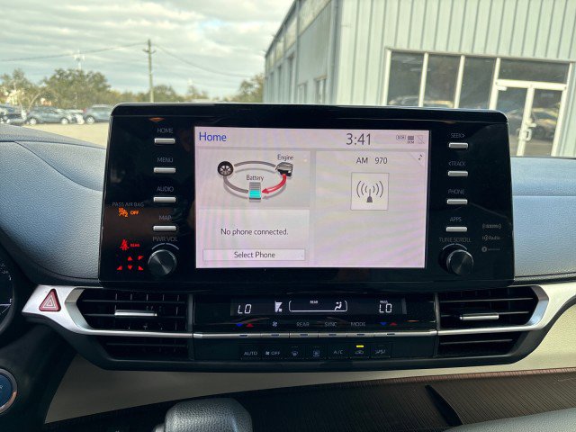 Used 2021 Toyota Sienna LE image 18