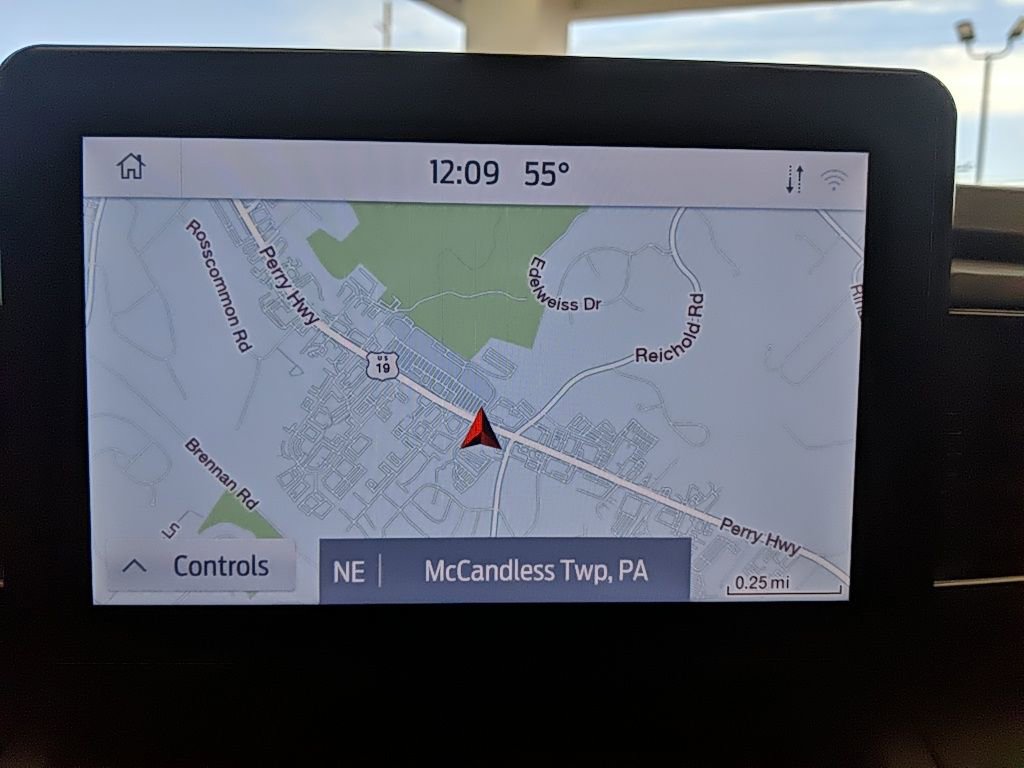 Used 2023 Ford Explorer XLT w/ Equipment Group 202A image 21