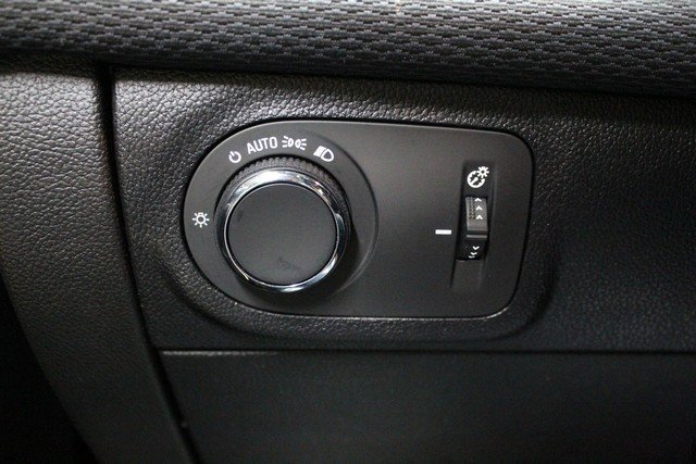 Used 2019 Chevrolet Cruze LS w/ LS Fleet Convenience Package image 20