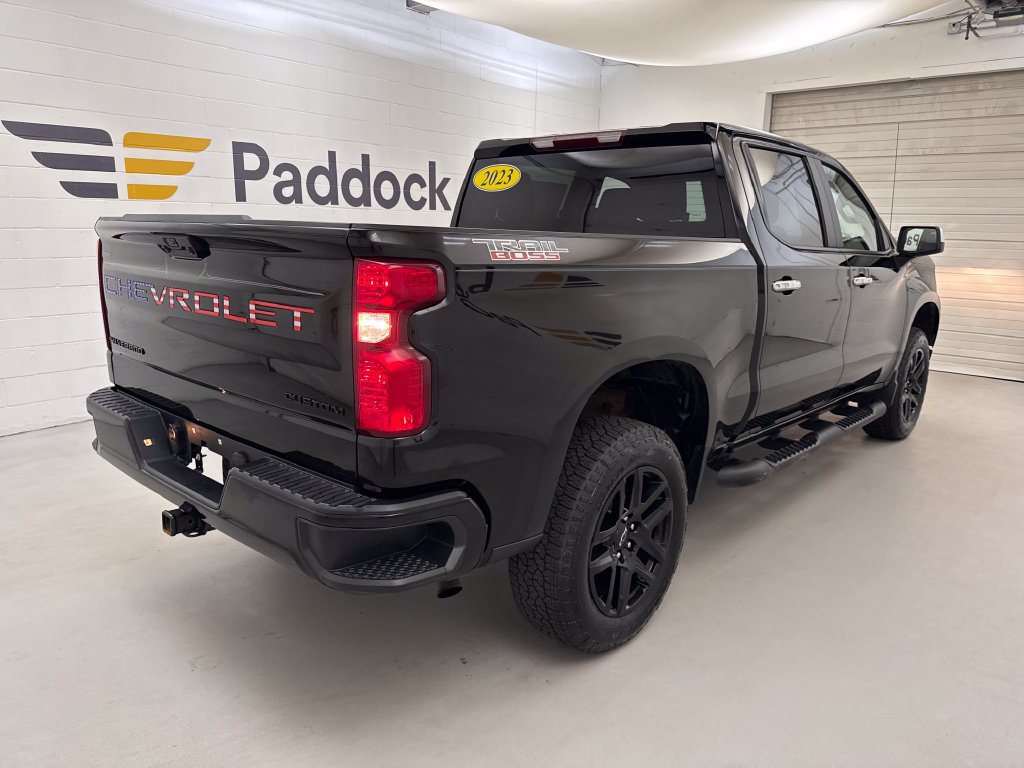 Used 2023 Chevrolet Silverado 1500 Custom Trail Boss w/ LPO, Dark Essentials Package AWD/4WD image 14