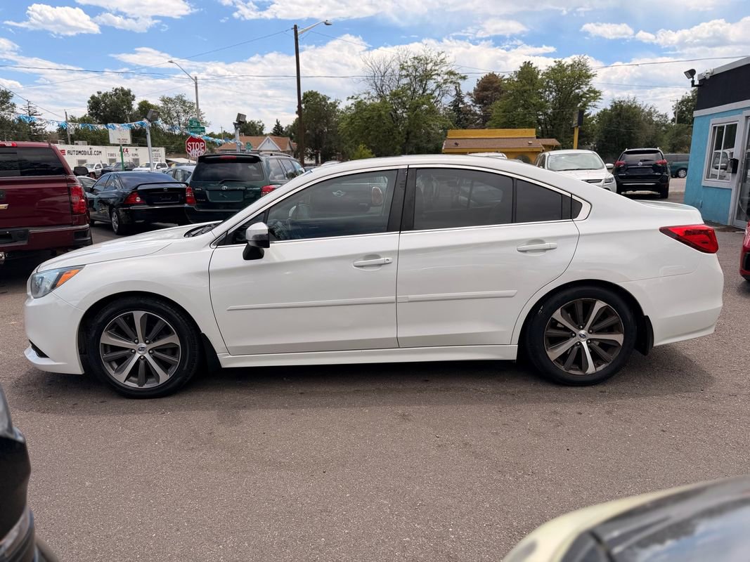 Used 2015 Subaru Legacy 2.5i Limited AWD/4WD image 3