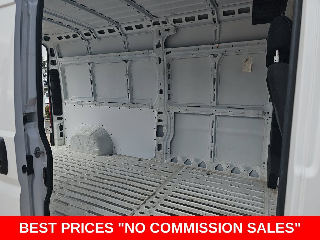 Used 2023 RAM ProMaster 2500 FWD image 11