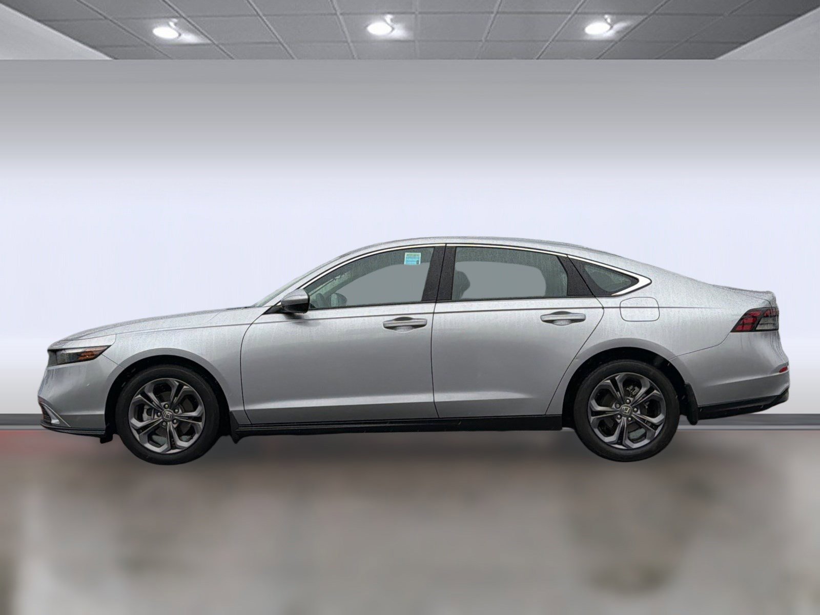 Certified 2023 Honda Accord EX image 2