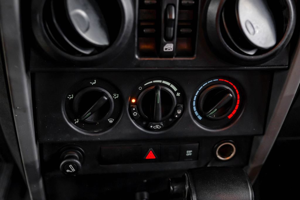 Used 2007 Jeep Wrangler X image 27