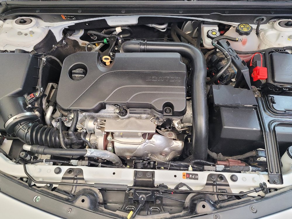Used 2021 Chevrolet Malibu LS FWD image 30