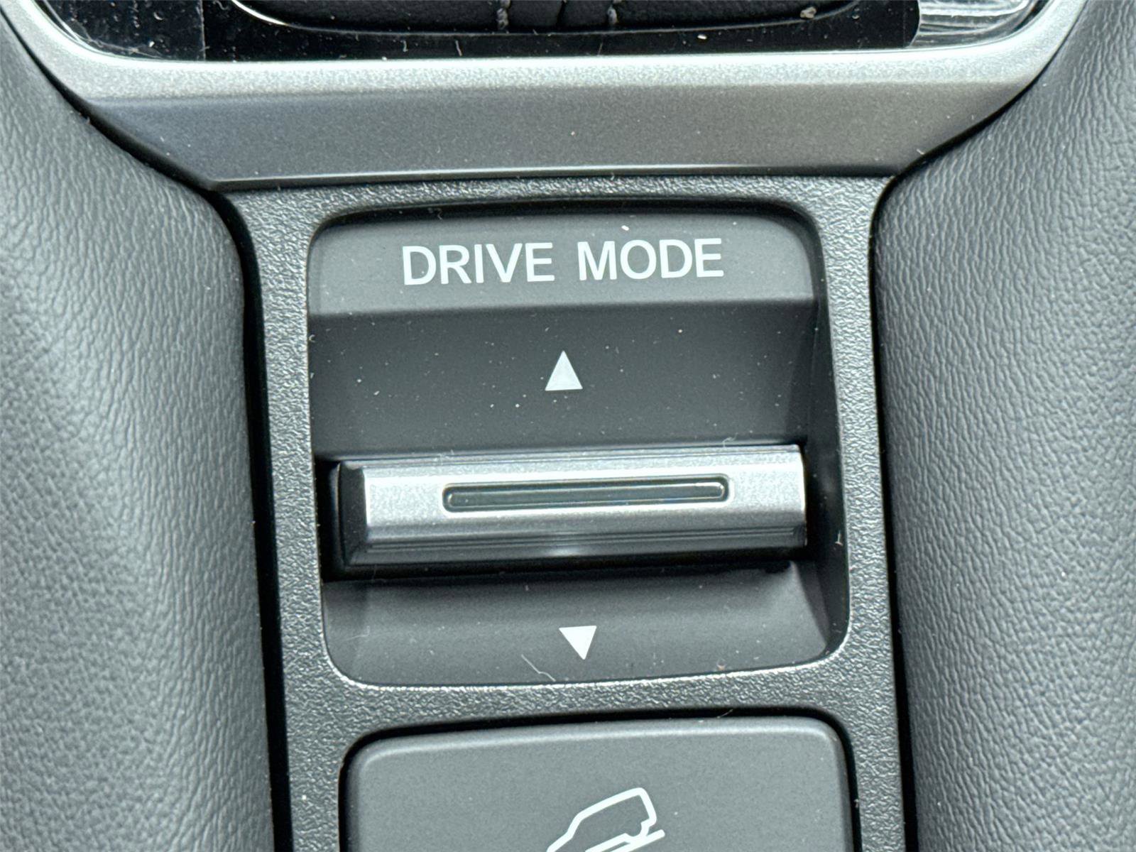 New 2026 Honda HR-V EX-L image 22