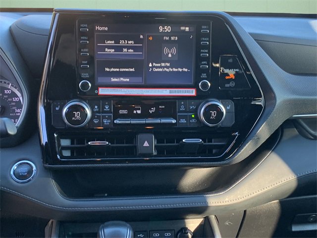 Used 2022 Toyota Highlander XSE image 24