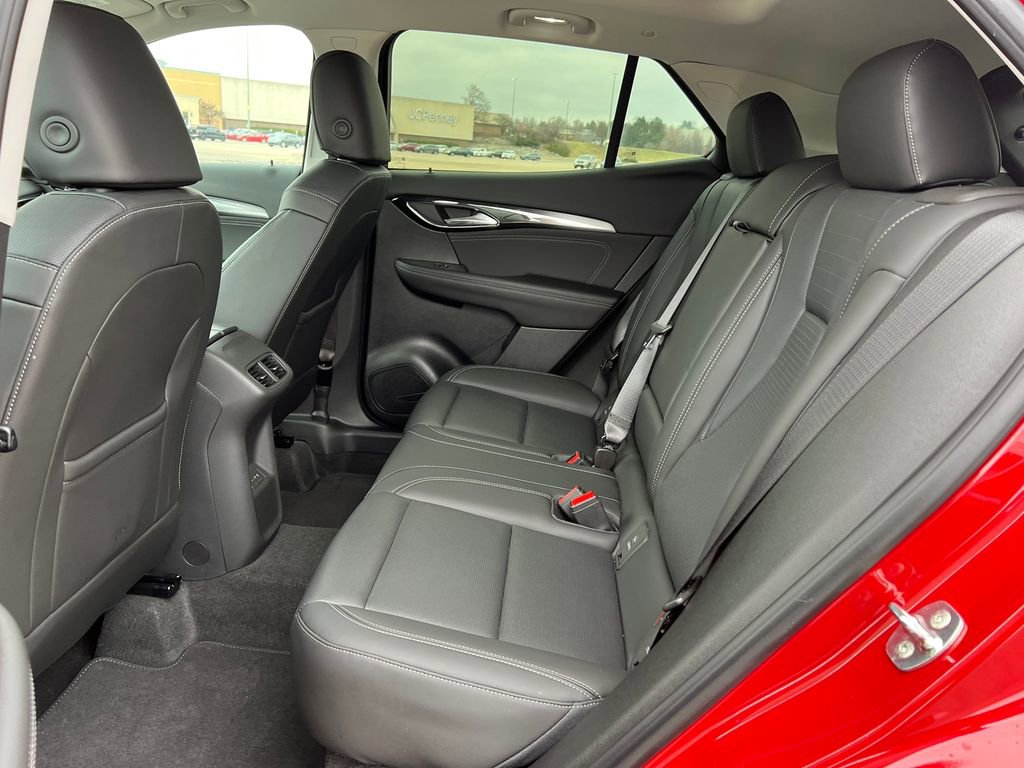 New 2025 Buick Envision Preferred image 6