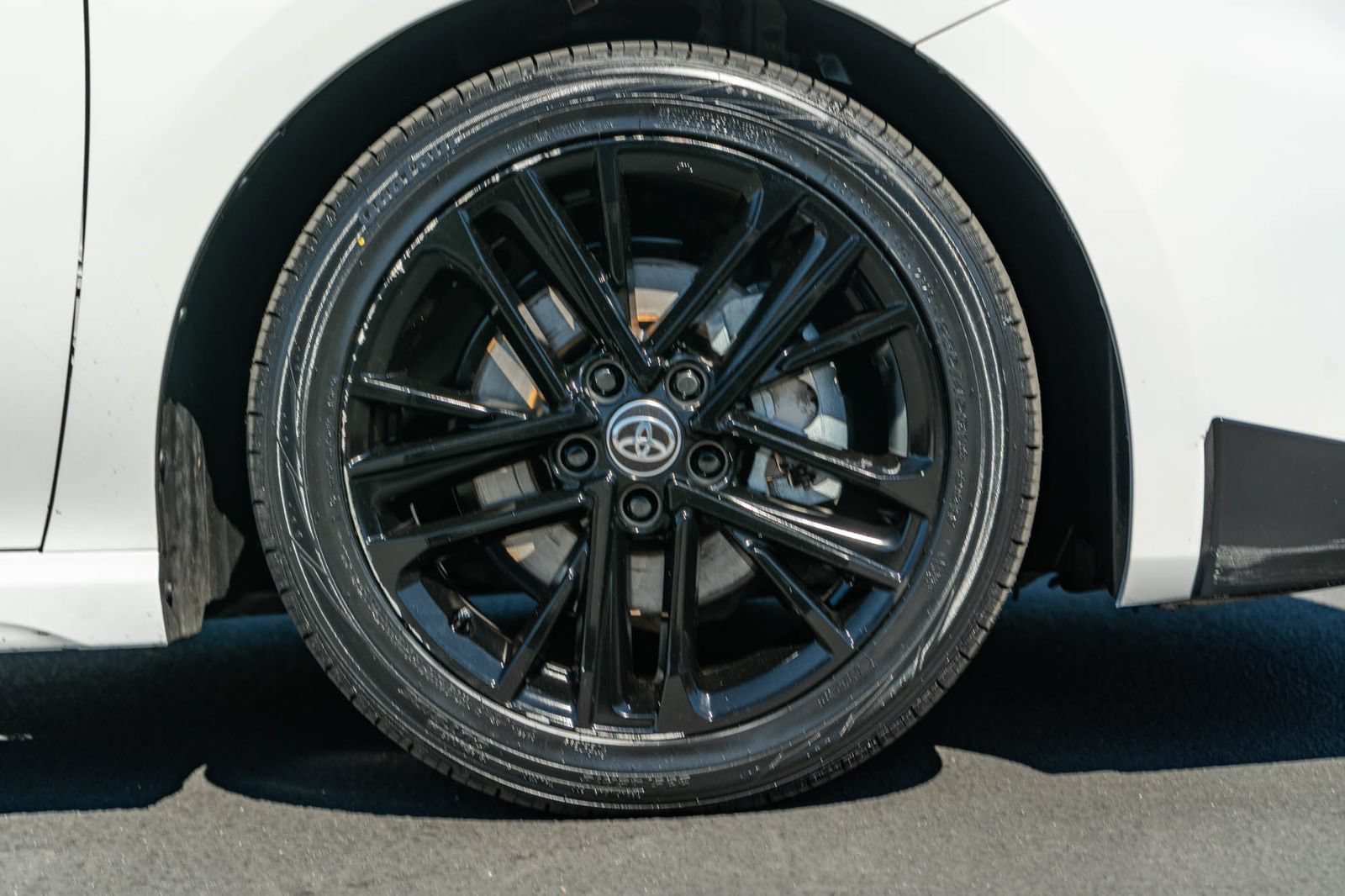 Certified 2025 Toyota Camry SE FWD image 15